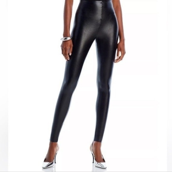 🌻NEW w.tags COMMANDO Black Perfect Control Faux Leather Leggings Size Large - Picture 2 of 16